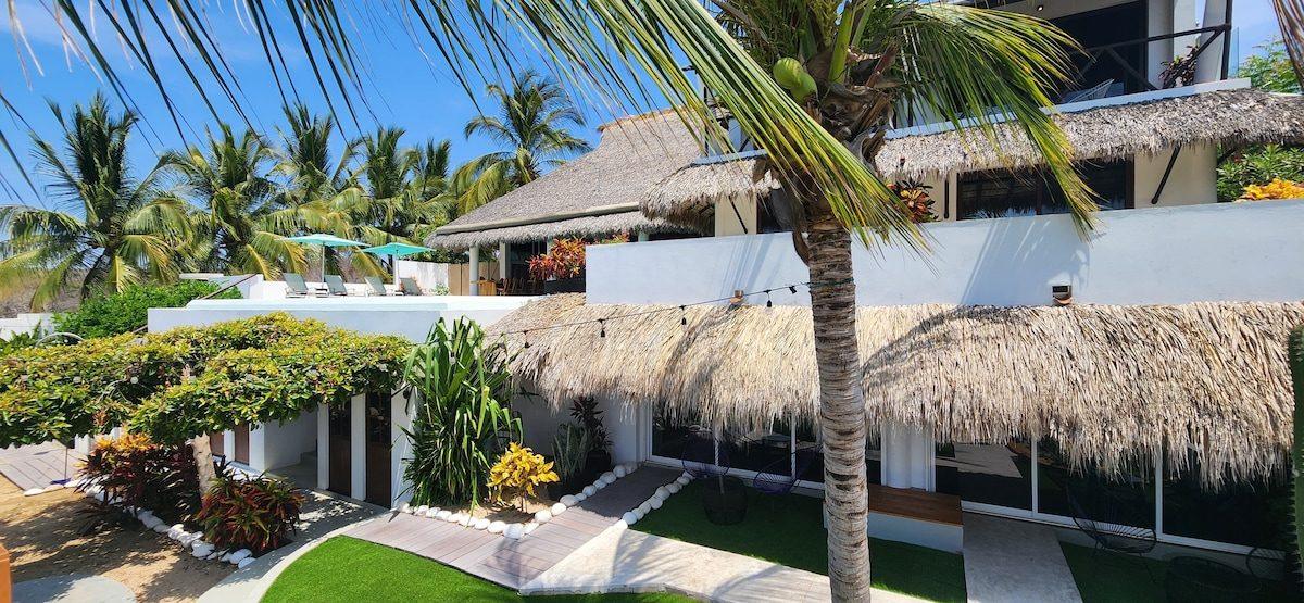 The terrace and loungers at Casa Nova, Tierra en Armonía