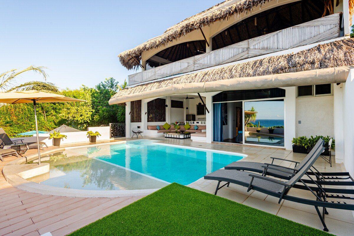 The open terrace at golden hour at Raíz, Tierra en Armonía
